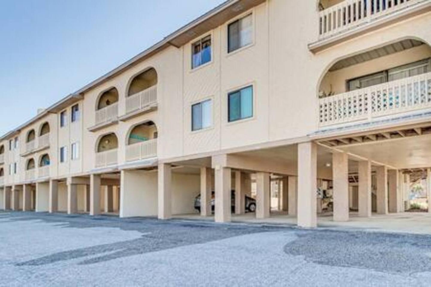 2 Pools-Smart Tvs-Bbq-10Mins To Hangout-Balcony غولف شورز المظهر الخارجي الصورة
